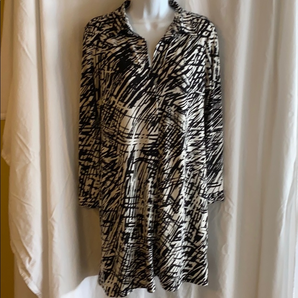 Olivia Matthews Shift dress